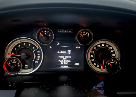 2014 Ram 1500 Laramie z USA, uszkodzony, nr VIN 1C6RR7VM8ES265205